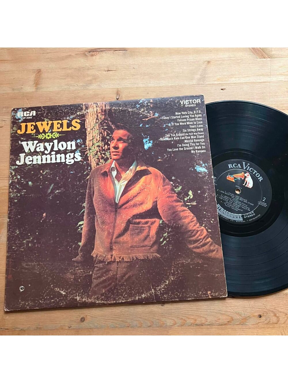 Waylon Jennings - Jewels 33rpm VG+ VR27